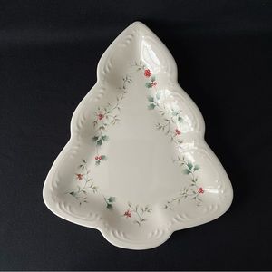 Pfaltzgraff - Winterberry - Tree Shaped Plate